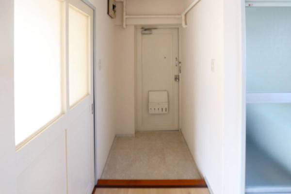 玄関　ビレッジハウスの同一物件・同一タイプの間取りの写真です