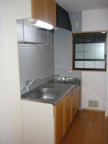 キッチン　別部屋の参考写真です。