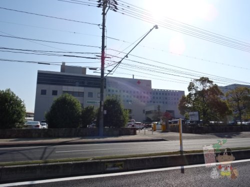 病院　岡山赤十字病院（病院）まで537m