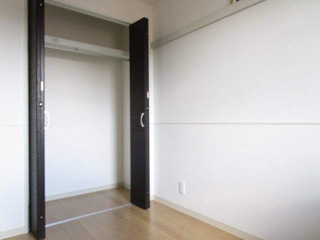 収納　画像は202号室です（参考）