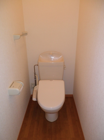 トイレ　トイレもきれいです