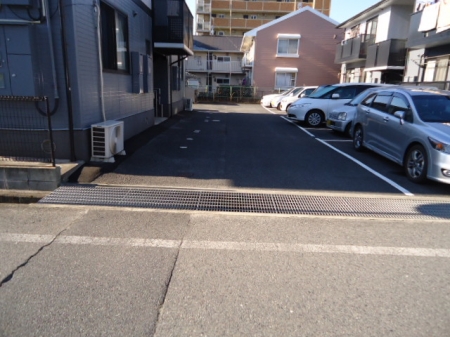 駐車場　駐車スペースもあります