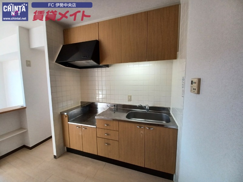 キッチン　同型参考写真