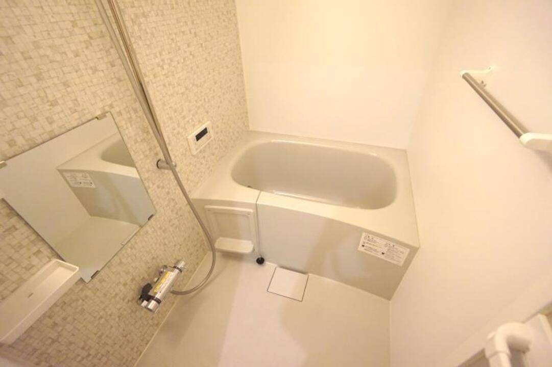 バス・シャワールーム　浴室