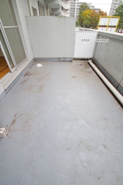 その他設備　★広々としたバルコニー★