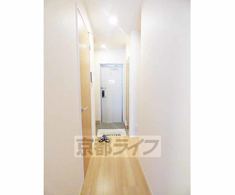 その他部屋・スペース　綺麗な廊下です。