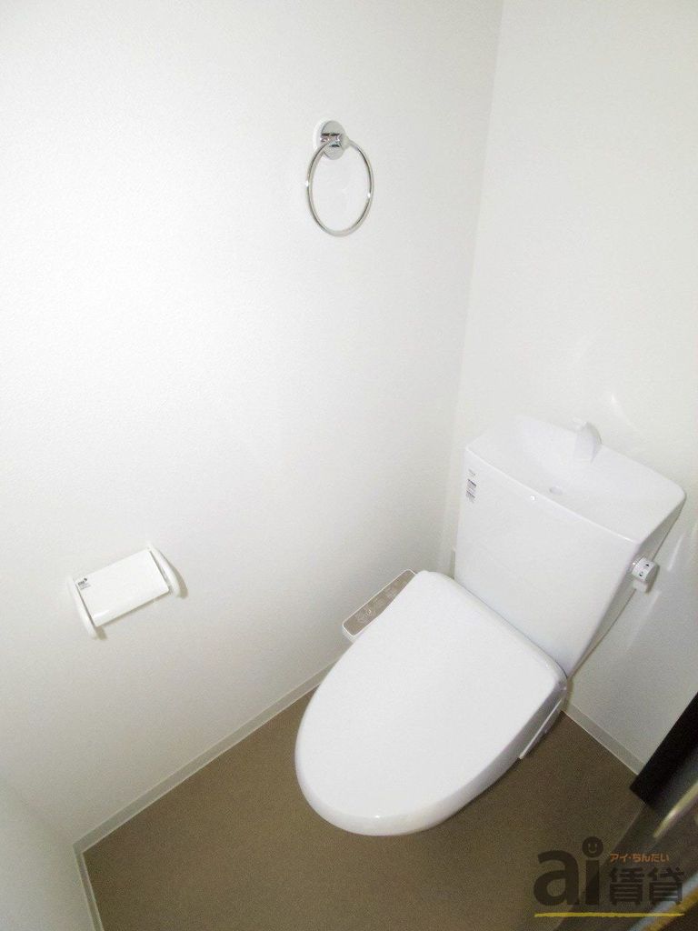 トイレ　※同仕様写真です