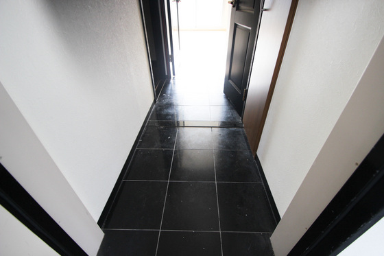 玄関　※別号室