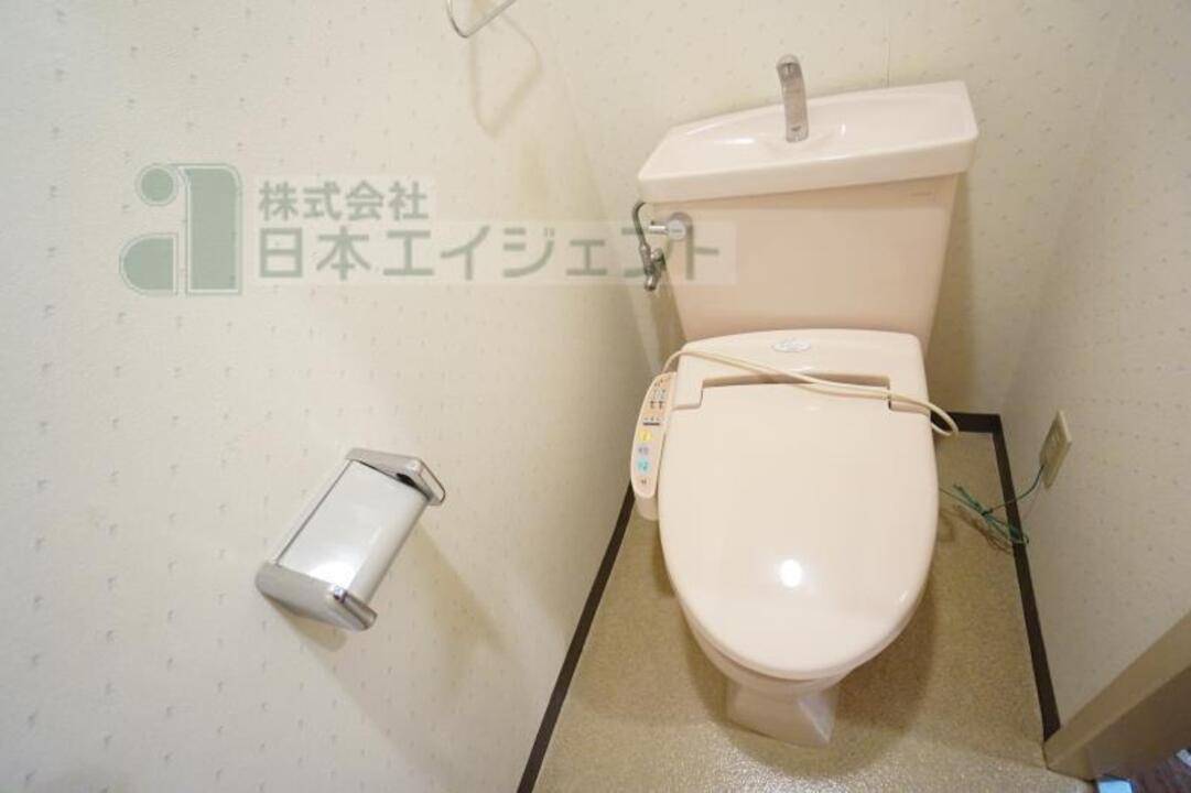 トイレ　トイレ