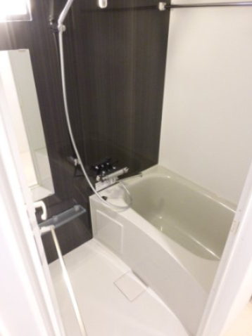 バス・シャワールーム　バス※別部屋参考写真