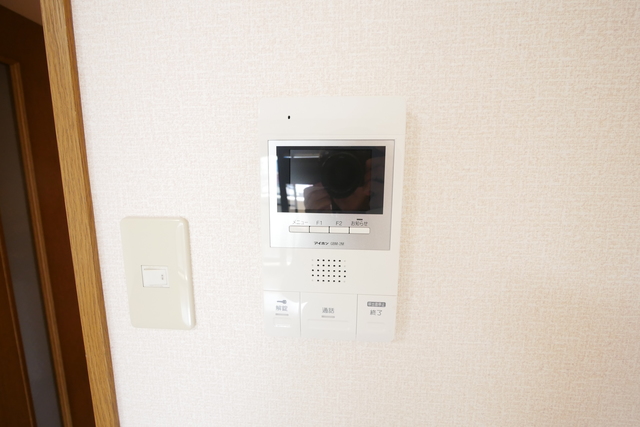 セキュリティ　★モニターホン完備です★