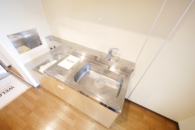 キッチン　★調理スペースの広いキッチンです★