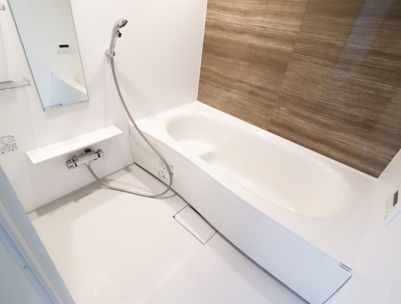 バス・シャワールーム　図面と現状に相違がある場合には現状を優先