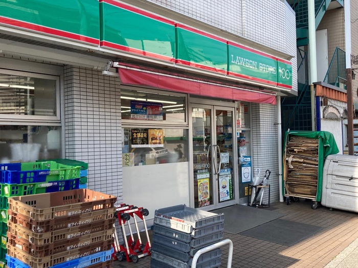 コンビニ　ローソンストア１００横浜本郷町店（コンビニ）まで171m