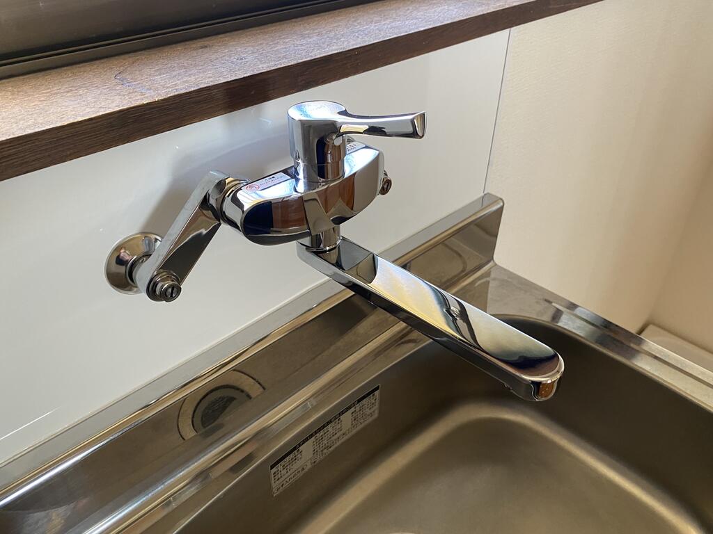 洗面設備　キッチン水栓も清潔な新品！