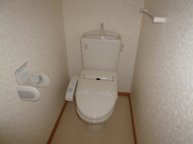 トイレ　シャワー付きトイレ