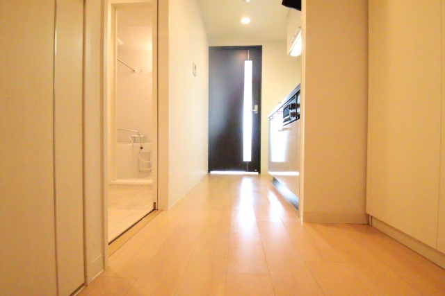 玄関　※別室の参考写真の為、現況優先です。