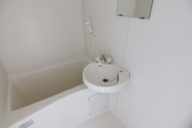 バス・シャワールーム　※別号室の参考写真です