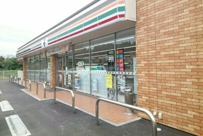 コンビニ　セブンイレブン二本松上竹店（コンビニ）まで250m