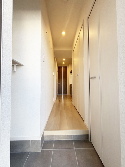 玄関　同施工会社参考写真