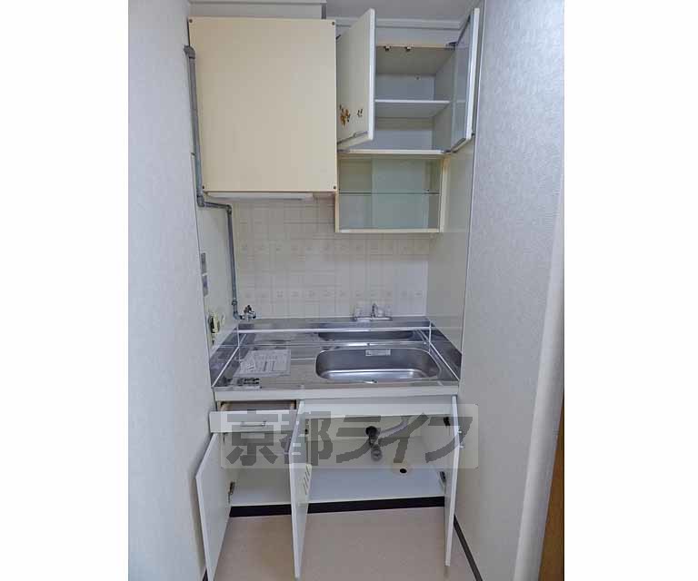 キッチン　キッチンです。