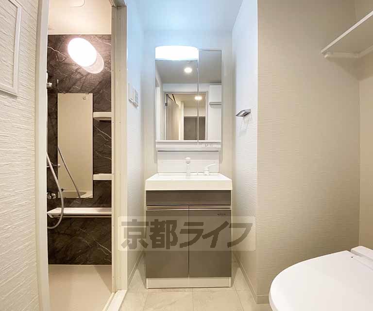 洗面設備　独立洗面台