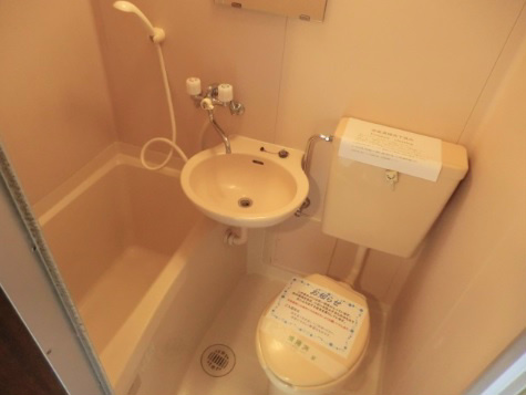 バス・シャワールーム