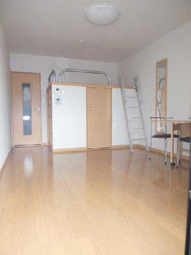 居室・リビング　設備・仕様は号室により異なる為、現況を優先致します。