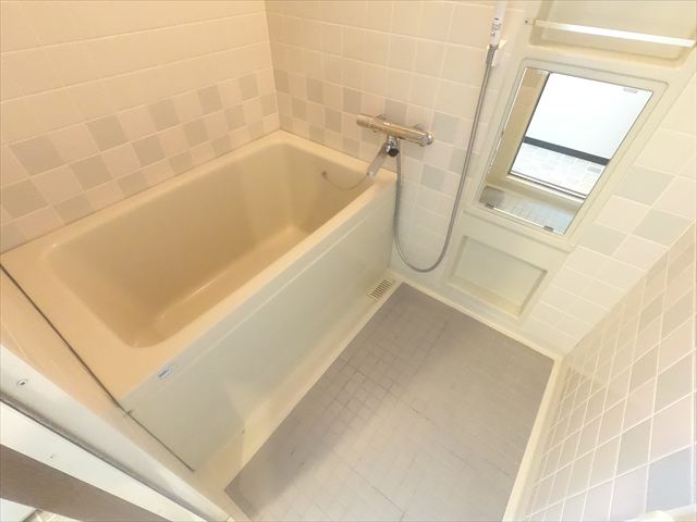 バス・シャワールーム　浴室