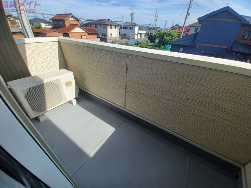 バルコニー　同型参考写真