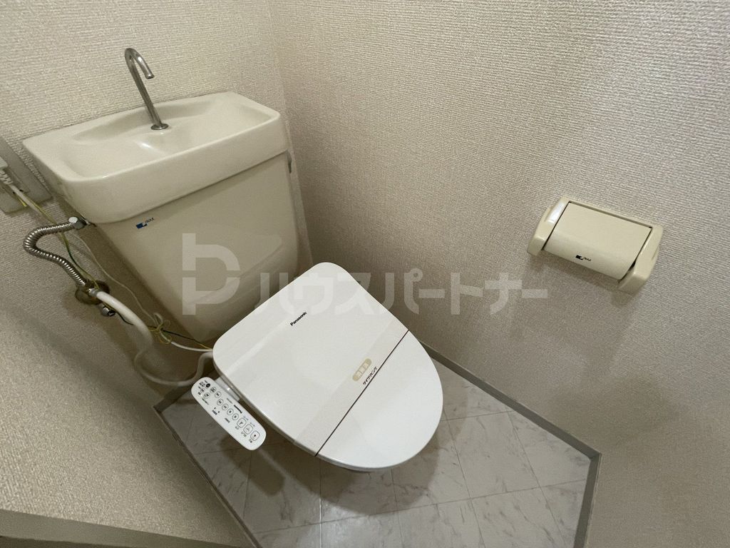 トイレ　トイレ