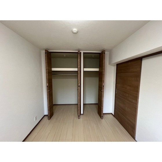 収納　同タイプ別物件の写真です。実際とは異なります。