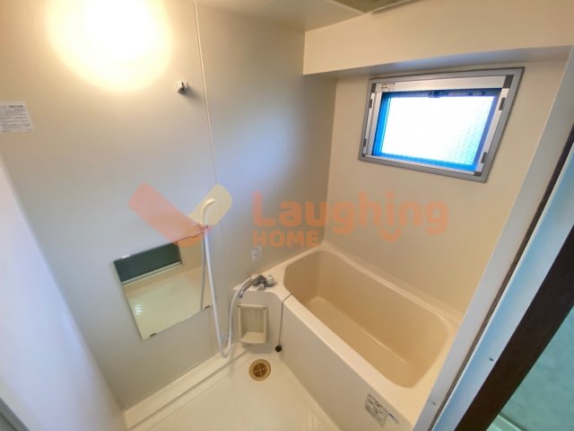 バス・シャワールーム　お風呂です