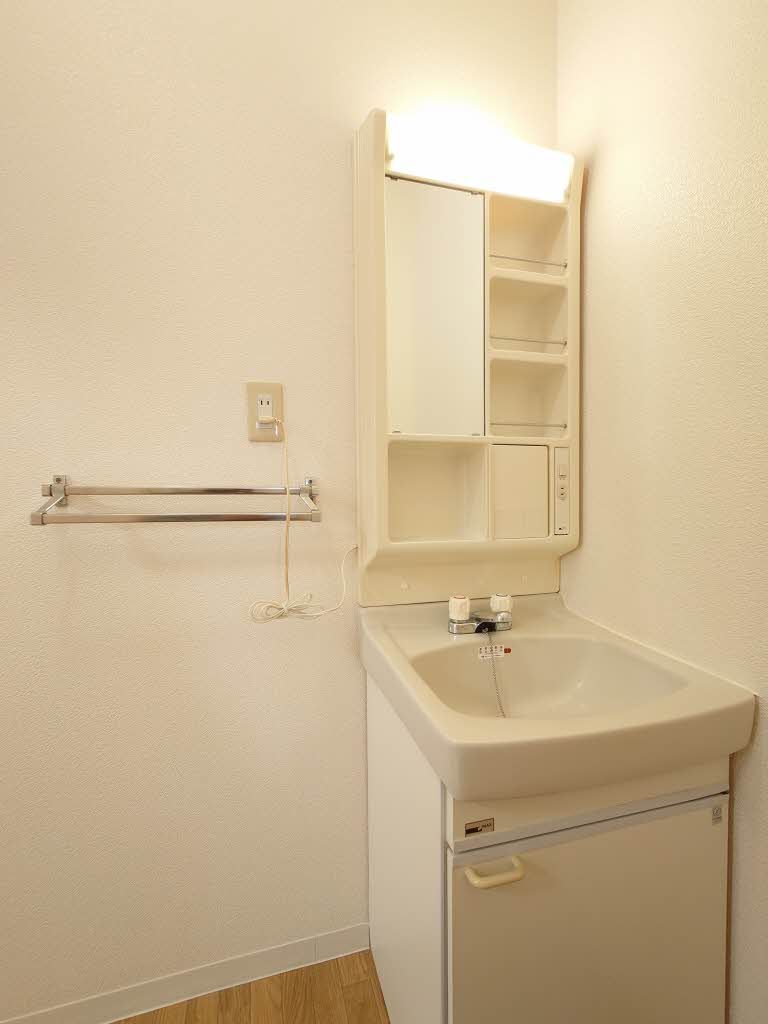 洗面設備　洗面化粧台