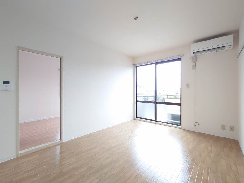 居室・リビング　リビング