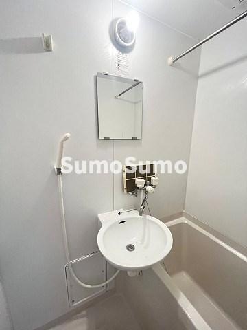 洗面設備　忙しい朝には欠かせない洗面所です