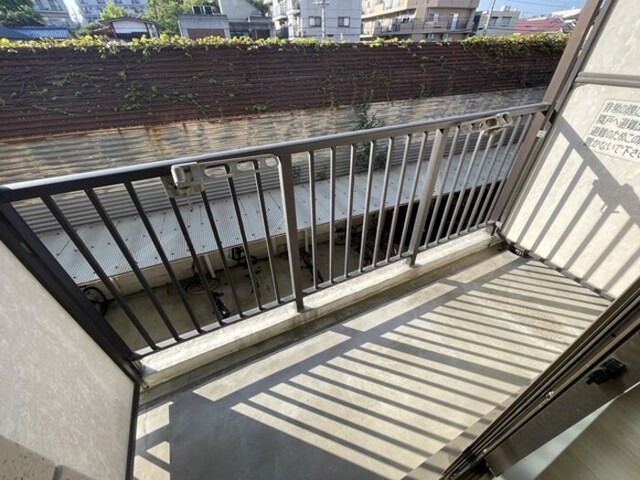 バルコニー　バルコニー