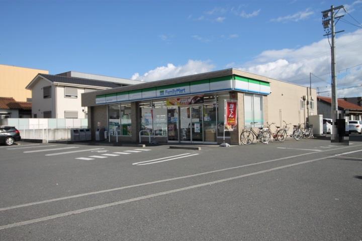 コンビニ　ファミリーマート中川千音寺店（コンビニ）まで1865m