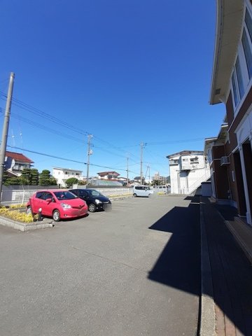 駐車場　駐車場完備です