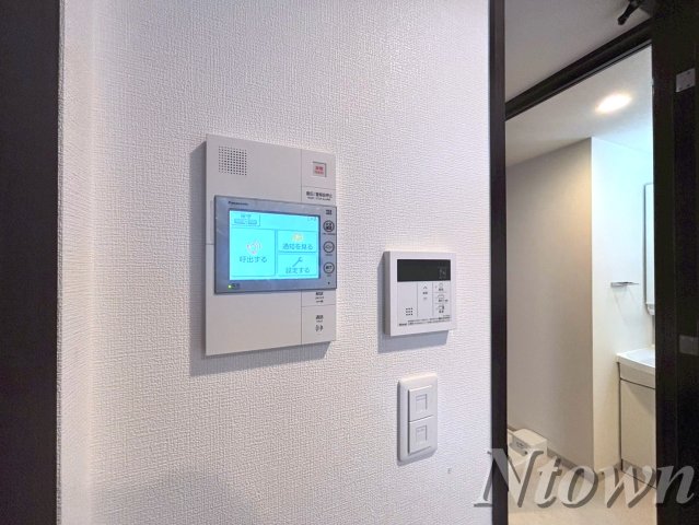 セキュリティ　モニター付きインターホンです