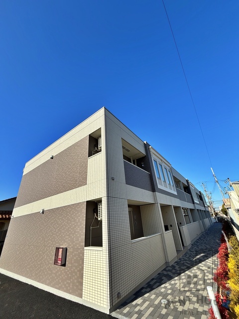 建物外観　外観（建設中）