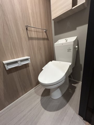 トイレ　落ち着いたトイレです