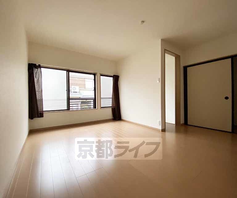 居室・リビング　開放感のあるお部屋です