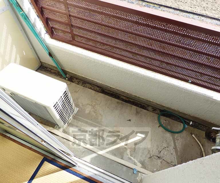 バルコニー　日当たり良好