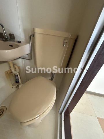 トイレ　ゆったりとした空間のトイレです