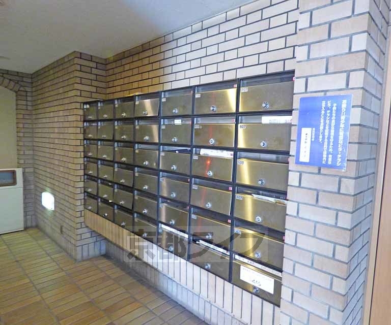 その他共有部分　郵便受けあります。
