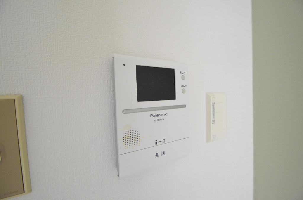 セキュリティ　カメラ付インターホン