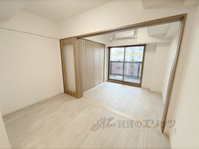 居室・リビング　洋室