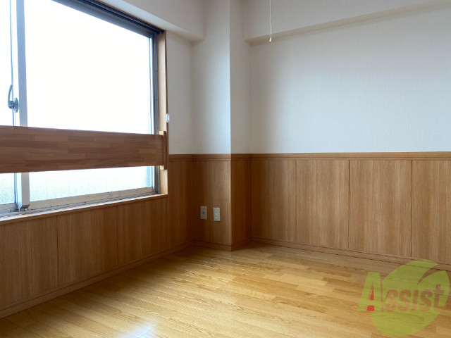 その他部屋・スペース　ベッド置いても、十分な広さがございますね。