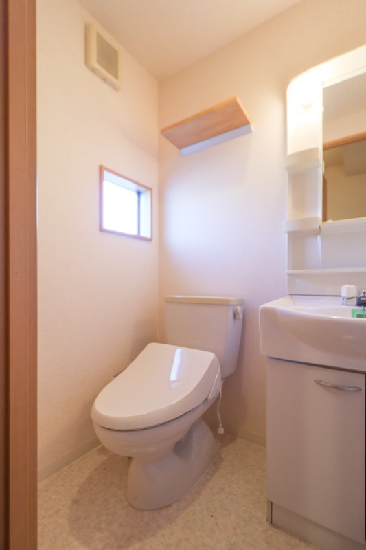 トイレ　図面と現状に相違がある場合には現状を優先